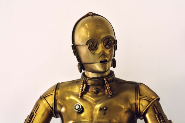 Humanoid robots are booming, but Uber walked away from delivery bots